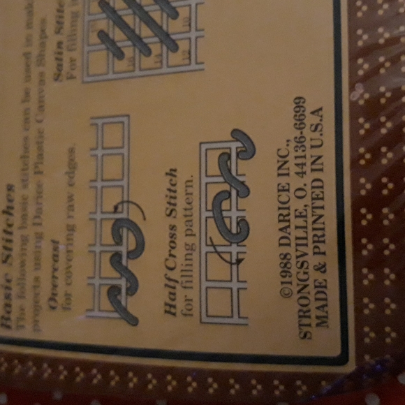 Vintage Plastic Canvas Shapes for Needlepoint still in original 1988 packaging. - Picture 3 of 6